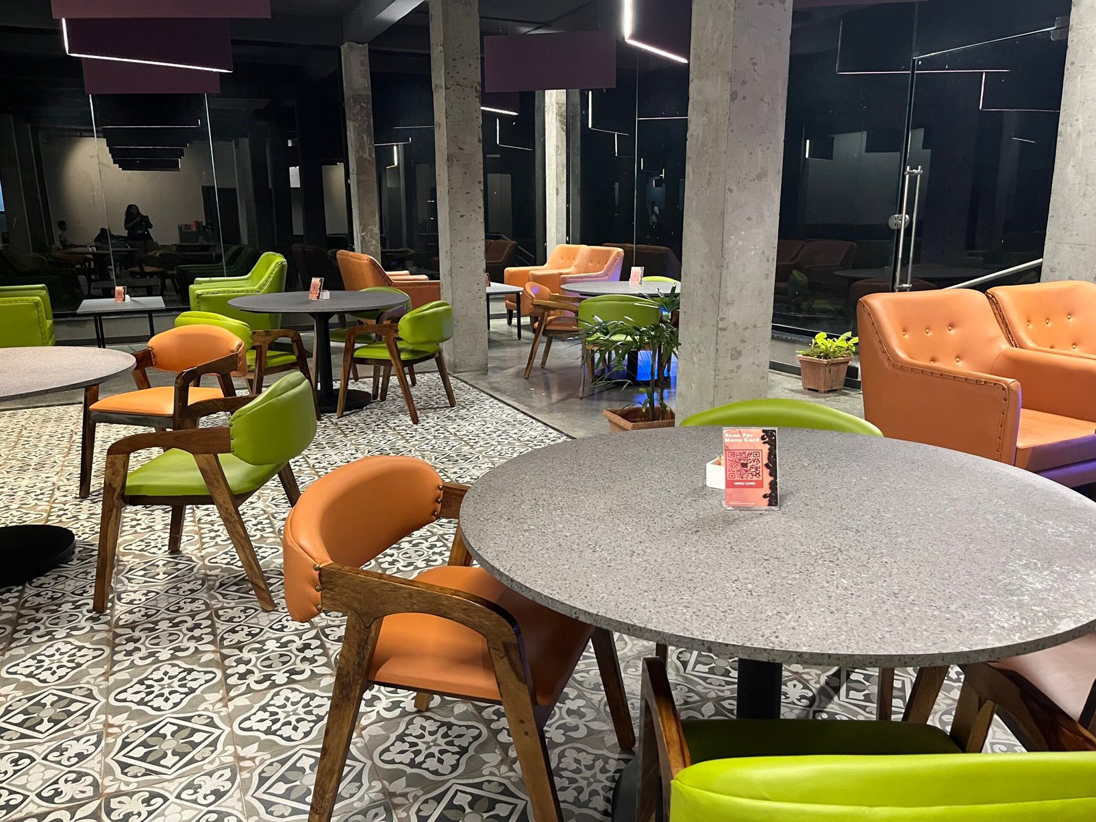 De Koffiestate - Best Cafe Restaurants in Nashik Gangapur Road