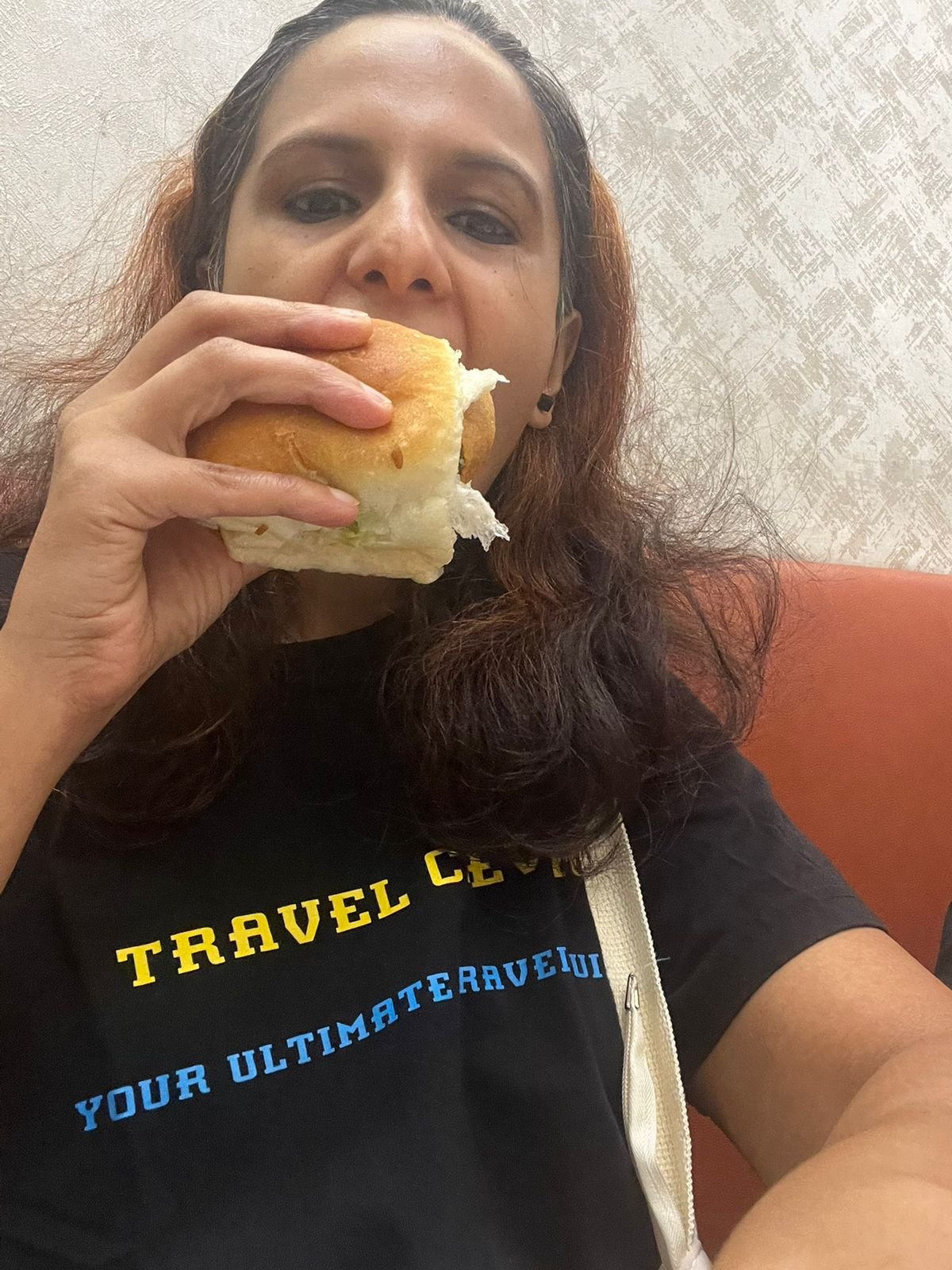 Reslishing Vada Pav t Aaram Vada Pav near CST Mymbai Metro Aqua Line 3