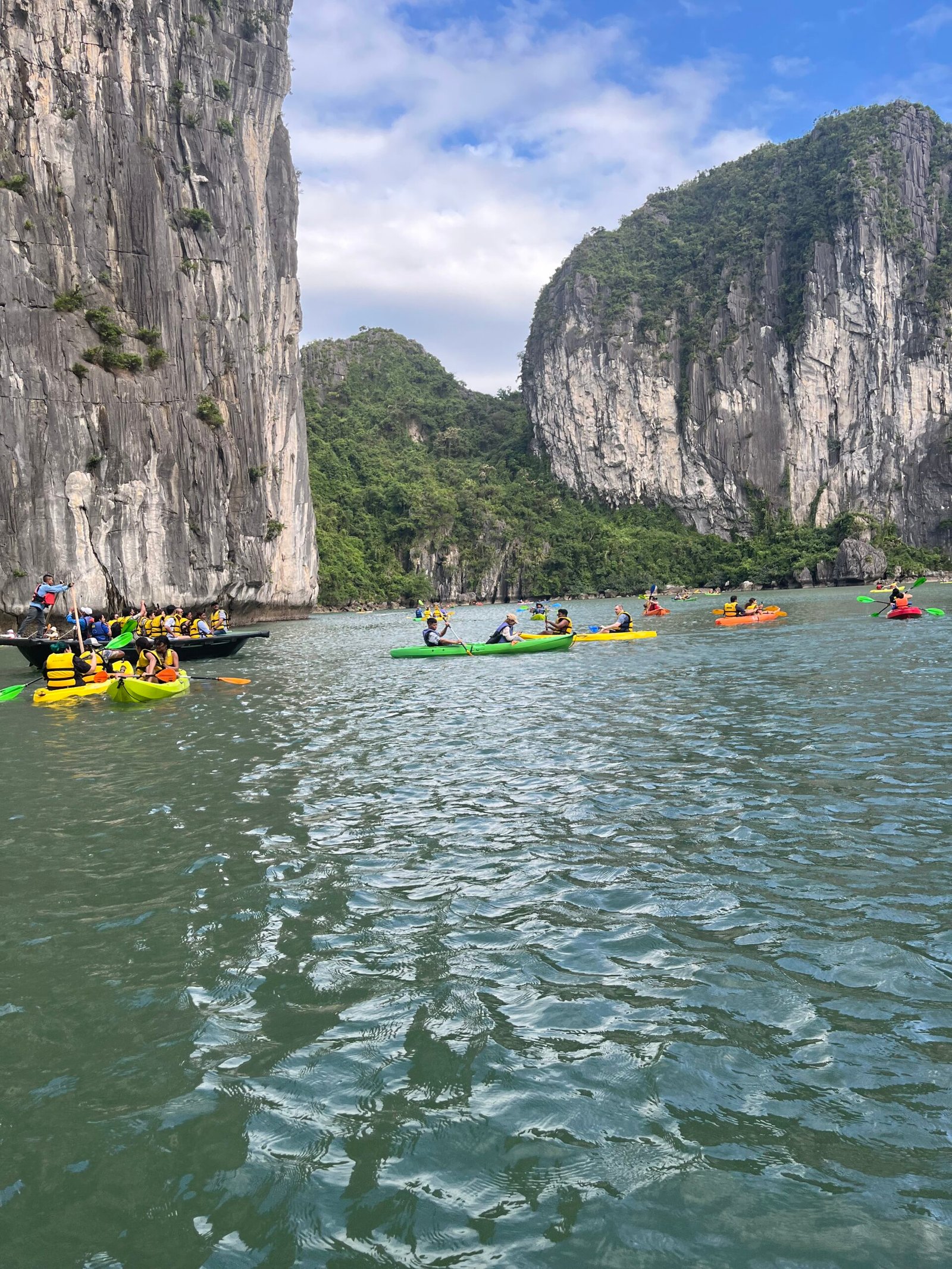 Ha Long Bay DAy Cruise